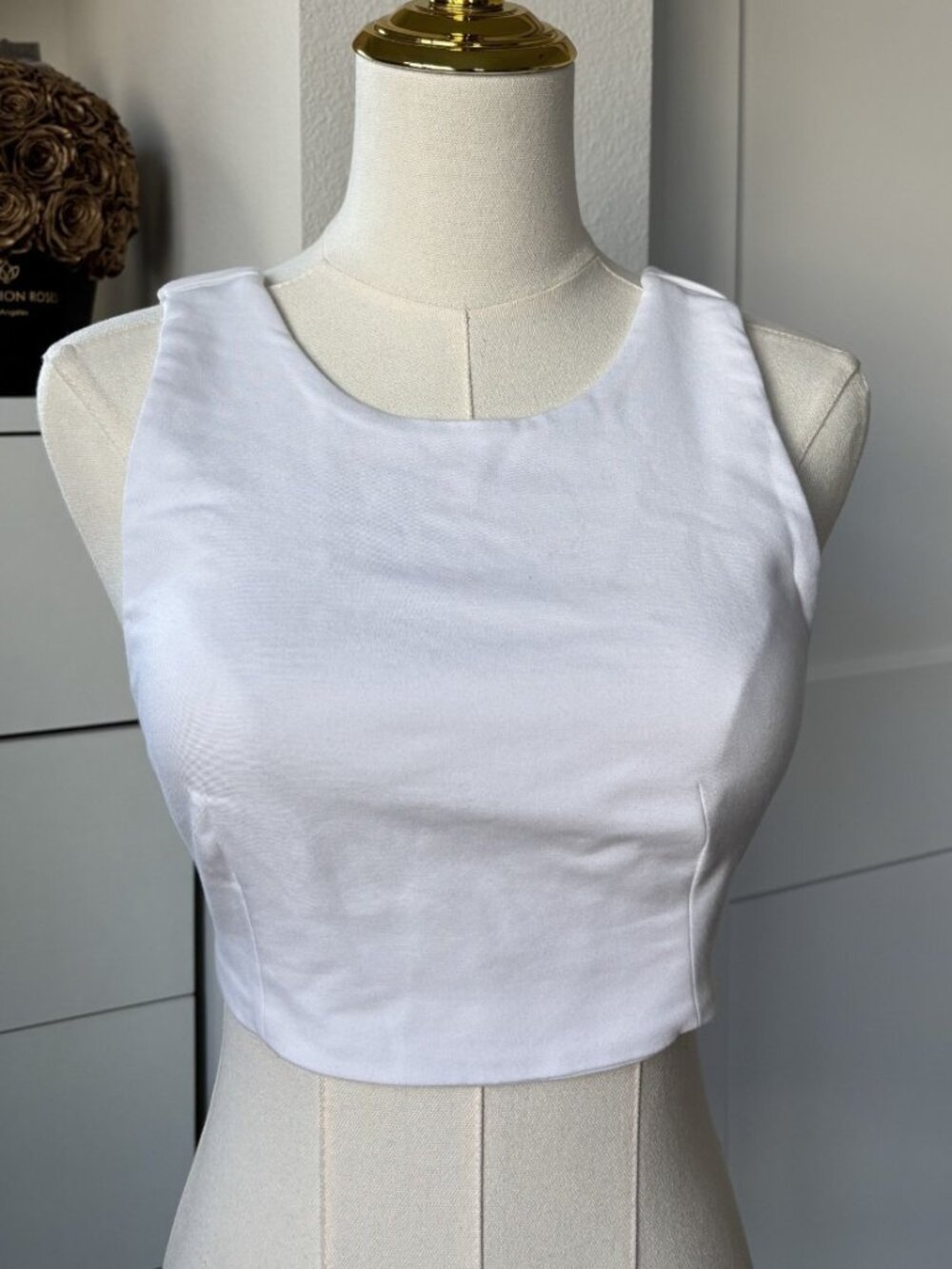 ZARA White Backless Crop Top w/ Ruffled Strap Details Women's Size Small